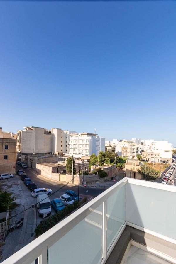 H2 -Modern And Spacious 3 Bedroom Apartment San Gwann Экстерьер фото