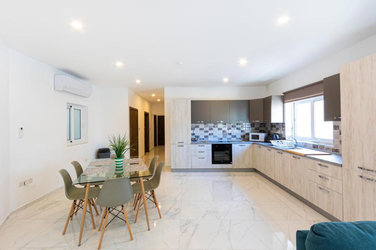 H2 -Modern And Spacious 3 Bedroom Apartment San Gwann Экстерьер фото