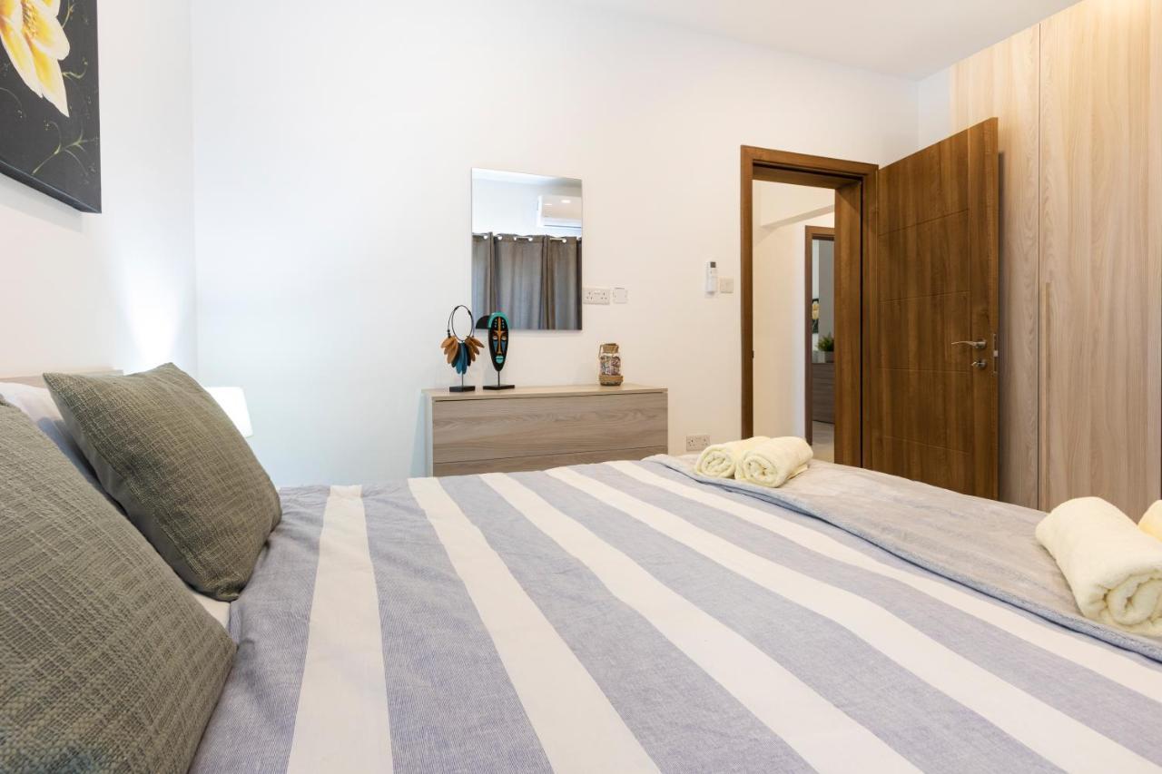 H2 -Modern And Spacious 3 Bedroom Apartment San Gwann Экстерьер фото